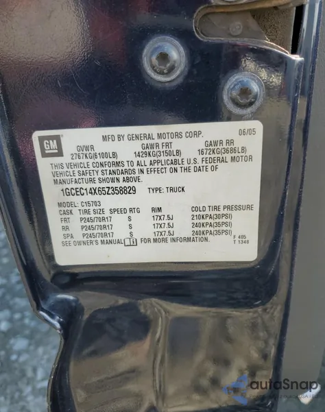 2005 Chevrolet Silverado C1500 z USA, uszkodzony, nr VIN 1GCEC14X65Z358829